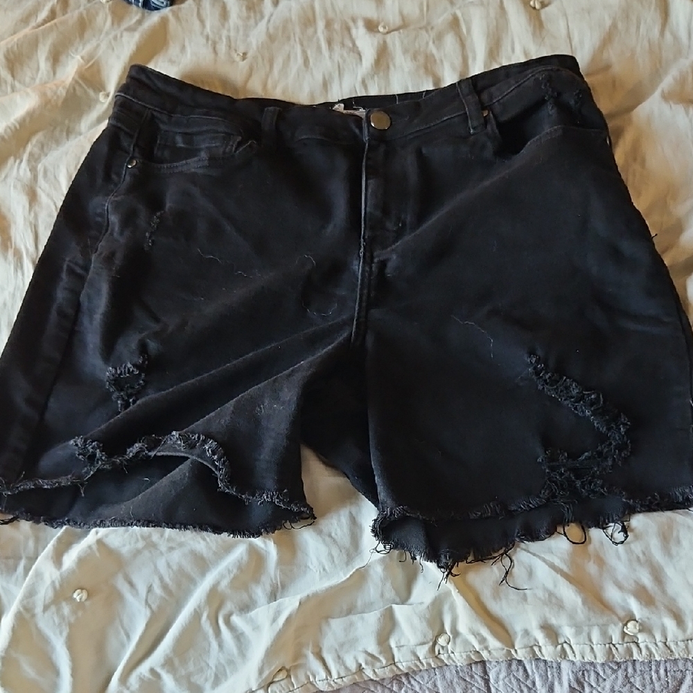 Stylish Black Distressed Jean Shorts